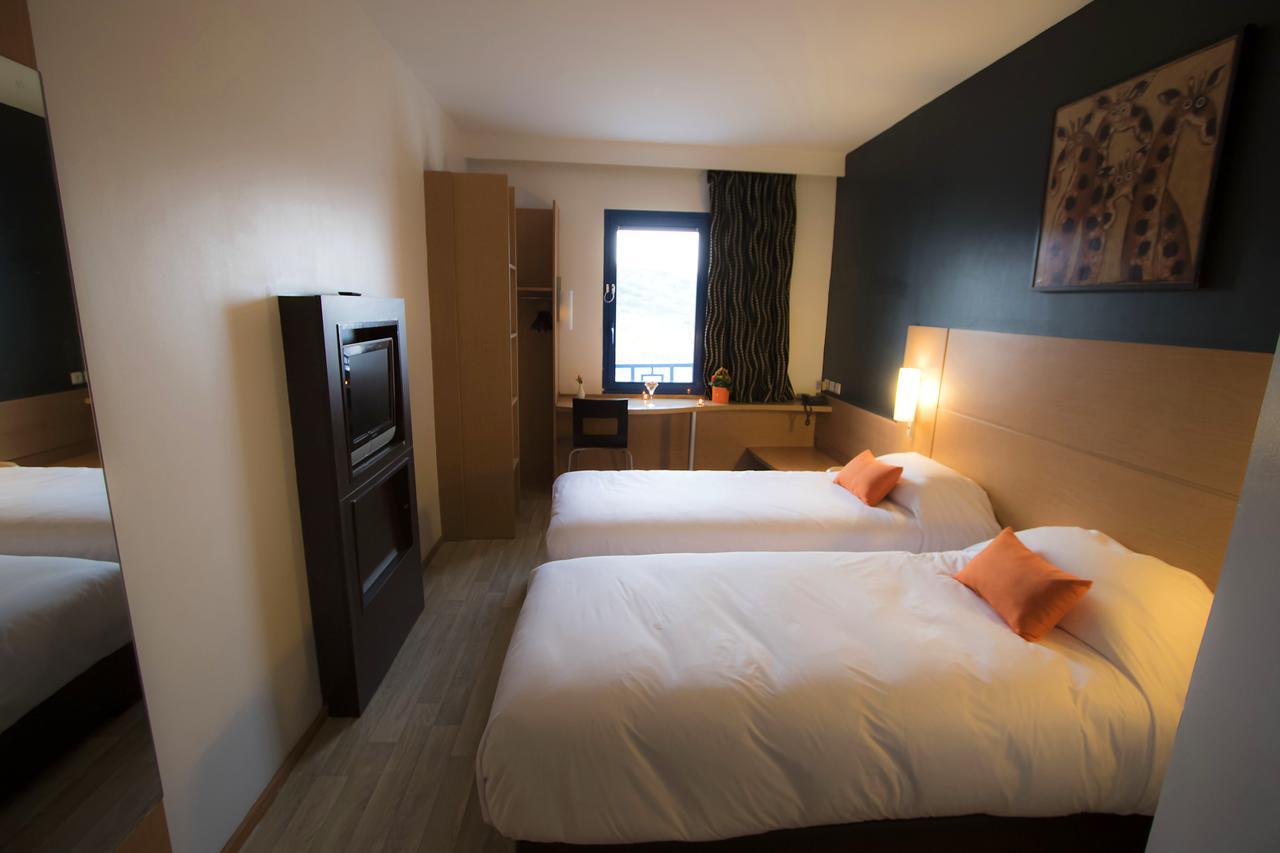 Hotel Ibis Al-Funajdik Zewnętrze zdjęcie
