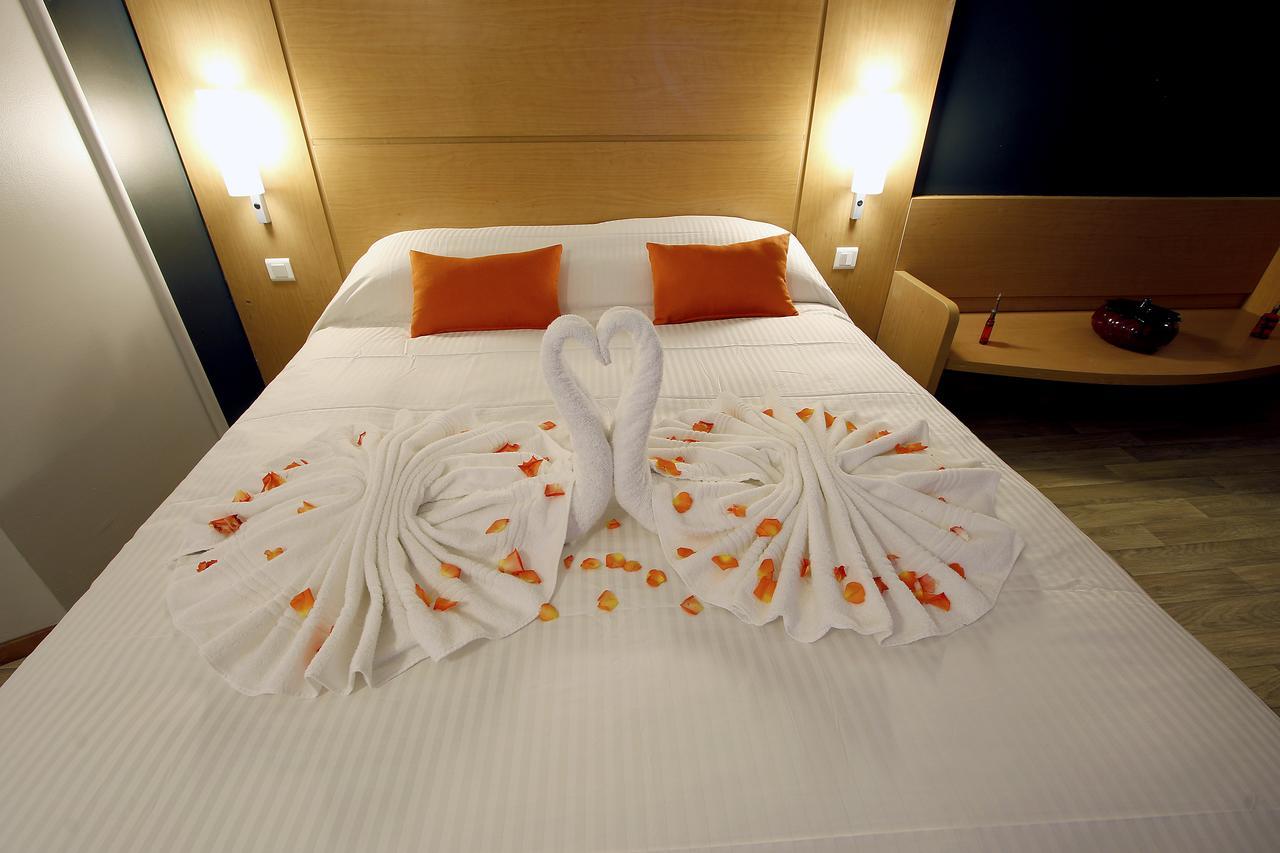 Hotel Ibis Al-Funajdik Zewnętrze zdjęcie