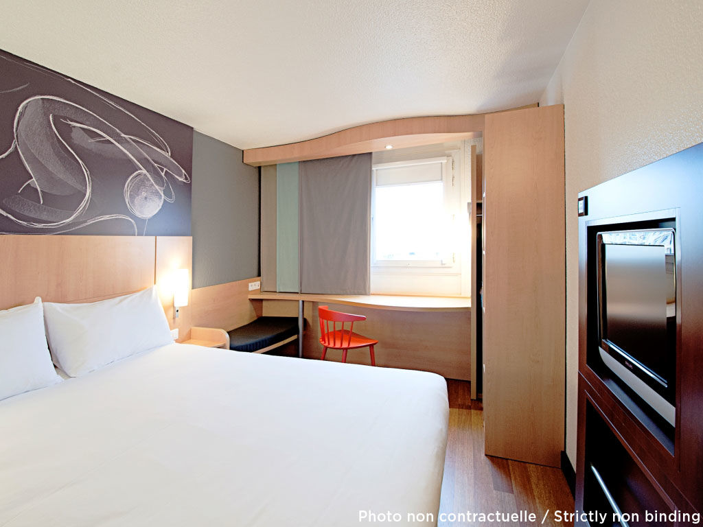 Hotel Ibis Al-Funajdik Zewnętrze zdjęcie