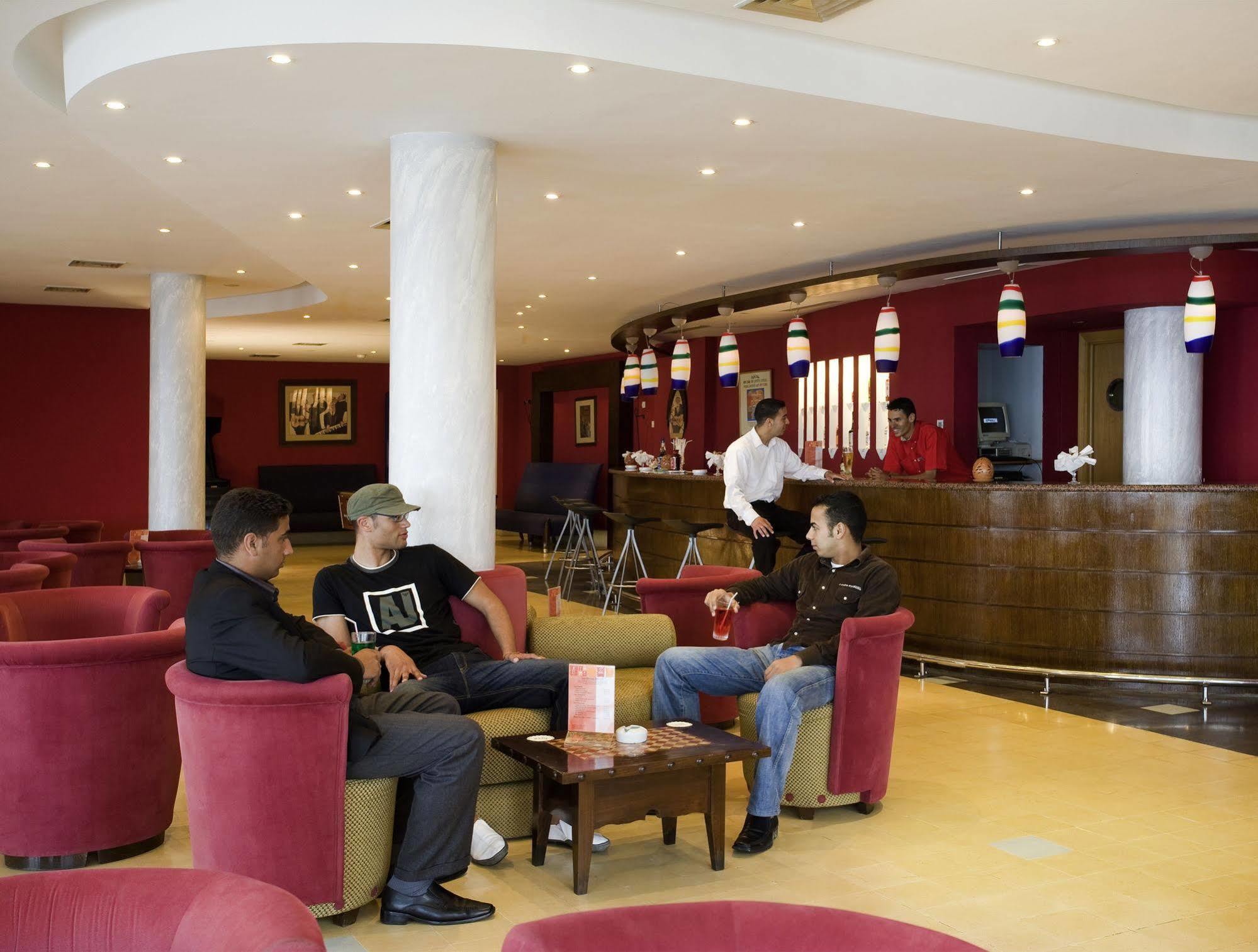 Hotel Ibis Al-Funajdik Zewnętrze zdjęcie