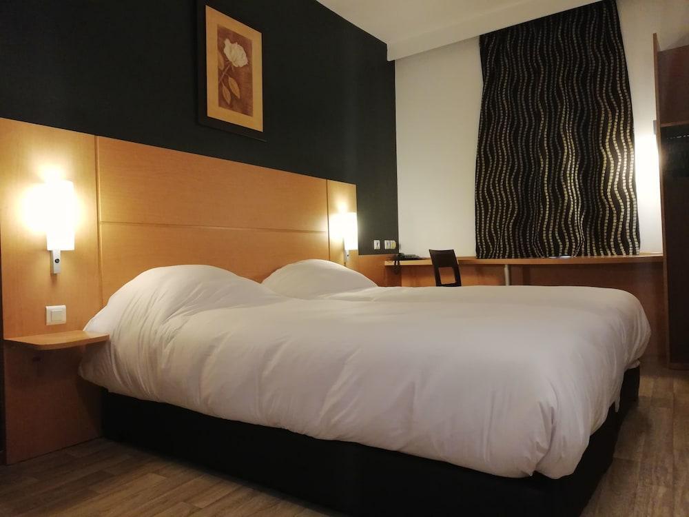 Hotel Ibis Al-Funajdik Zewnętrze zdjęcie